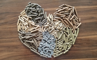 木屑顆粒機加工的顆粒賣(mài)給誰(shuí)？我知道